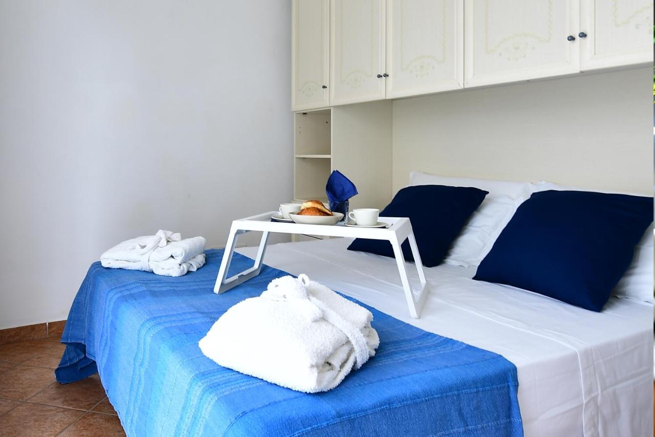 Residence Marlin Riccione Eksteriør bilde